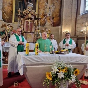 Velika župna obitelj oprostila se od dugogodišnjeg zabočkog župnika vlč. Marijana Culjaka